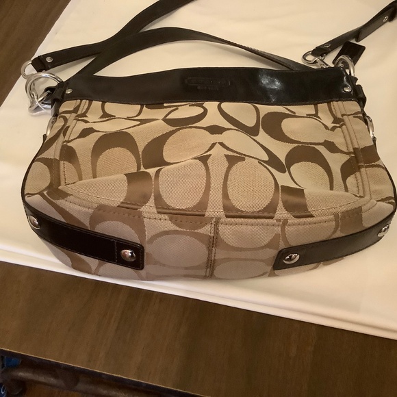 Coach Bag - Picture 7 of 10